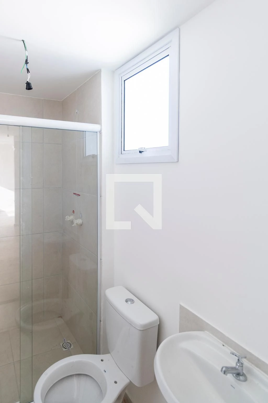 2-bedroom apartment with 1 bathroom, no parking — photo 15