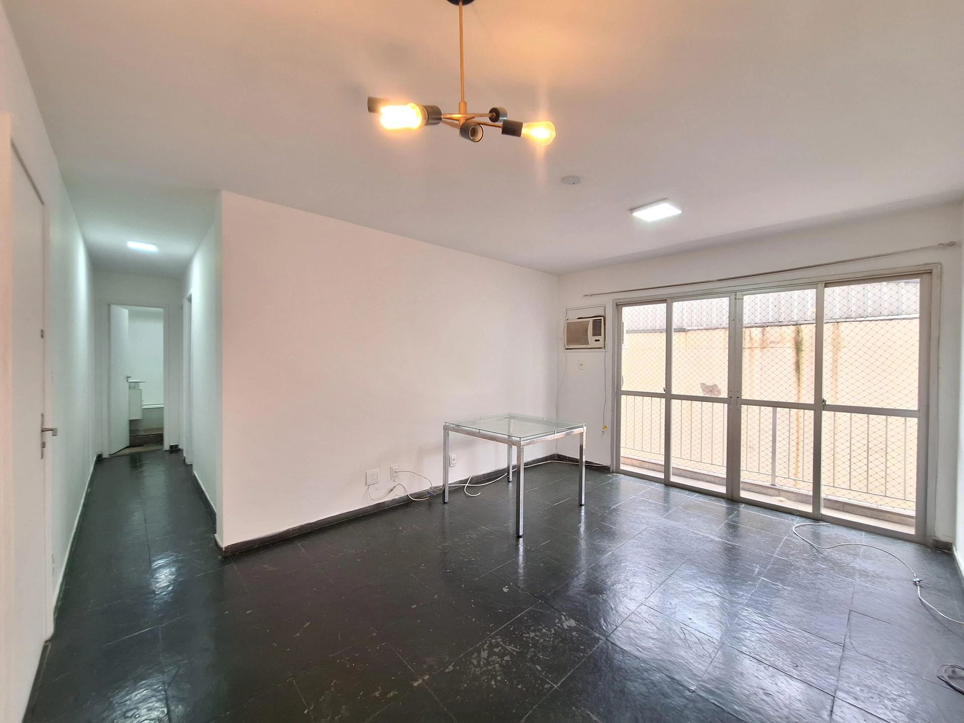 Apartamento de 75 m² com jacuzzi e varanda envidraçada — photo 6