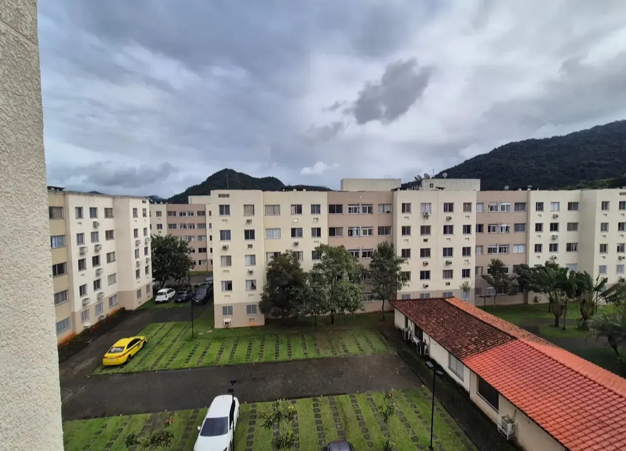 Furnished 3-bedroom apartment with mountain views — photo 20