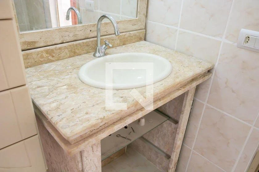 Apartamento de alquiler con 2 dormitorios y 75 m² — photo 27