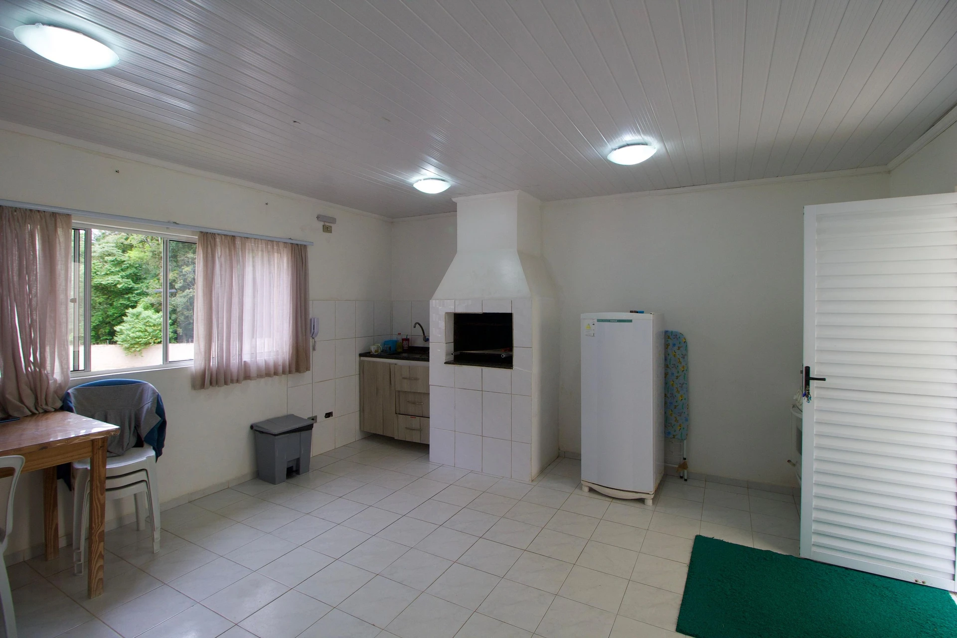 Washing machine in a 2-bedroom apartment, 48 m² — photo 20