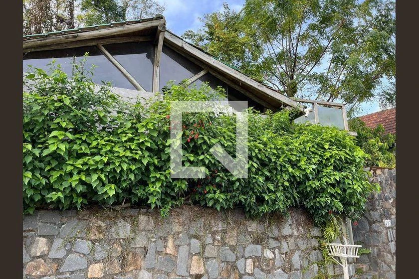 Furnished house, 322 m², with a grill on the balcony — photo 19