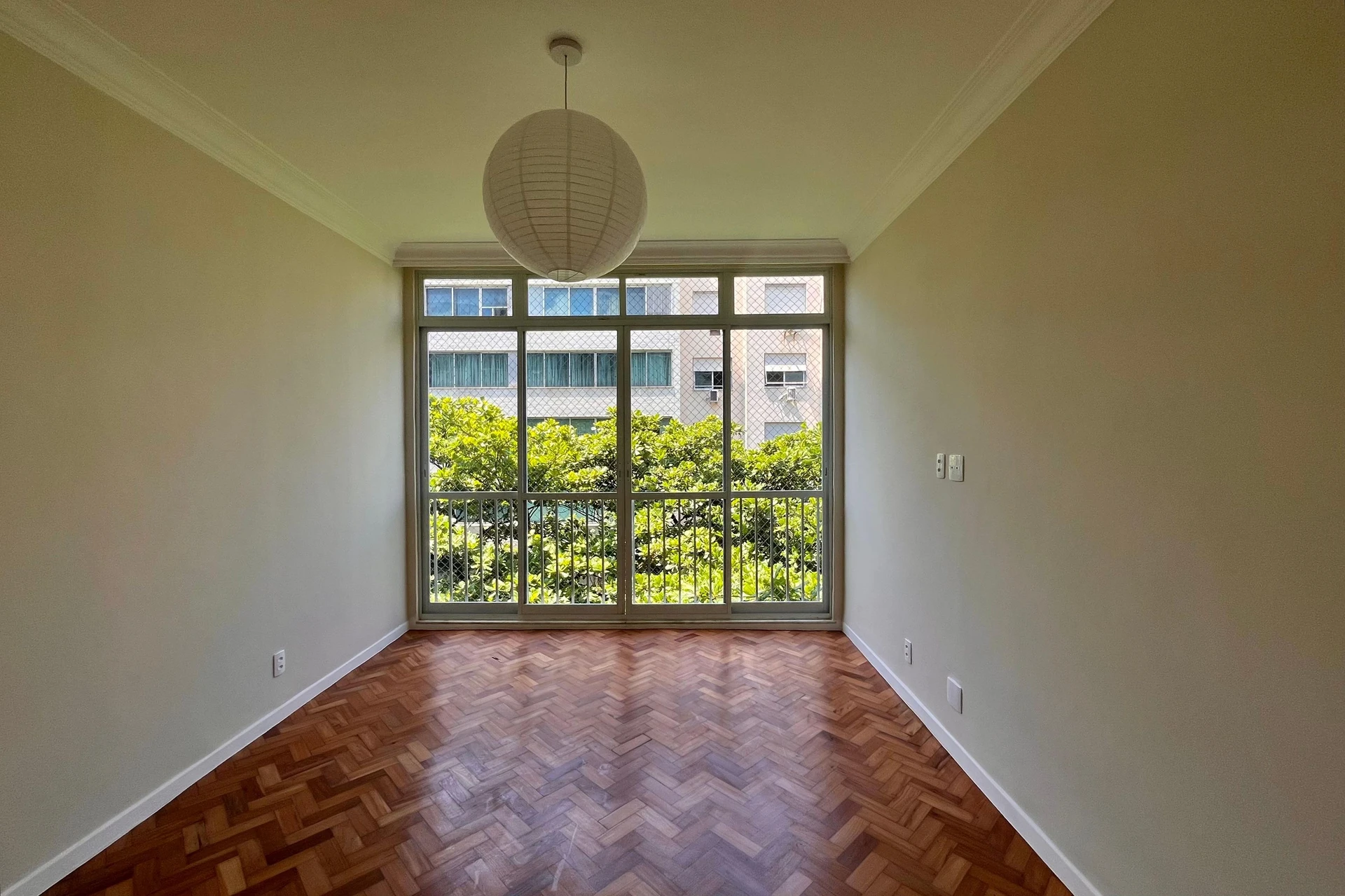 2-bedroom apartment with floor-to-ceiling windows