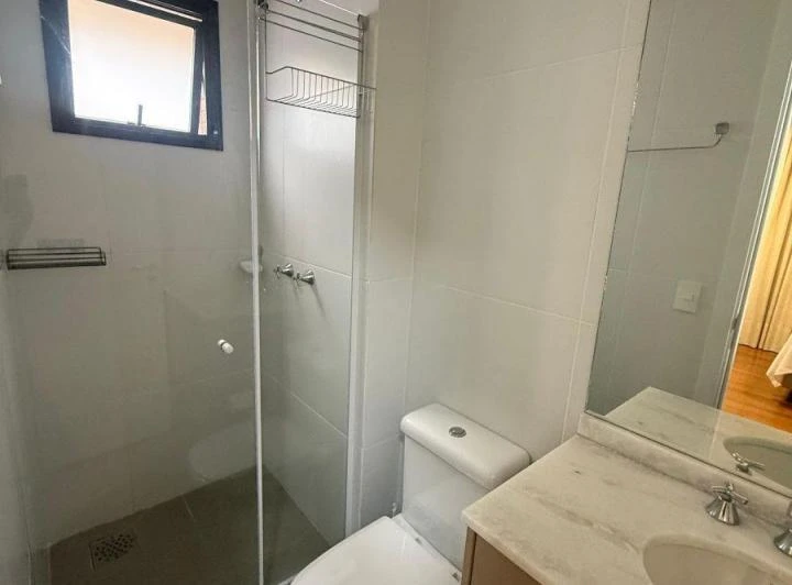 Apartamento de 1 quarto de 19 m² com box de vidro — photo 5