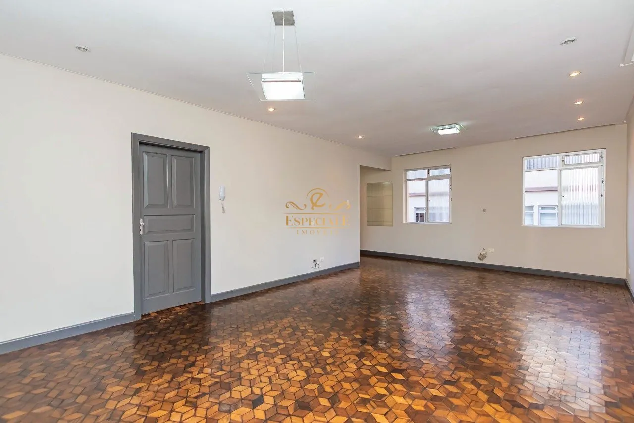 3-bedroom apartment with a closed gas kitchen — photo 4