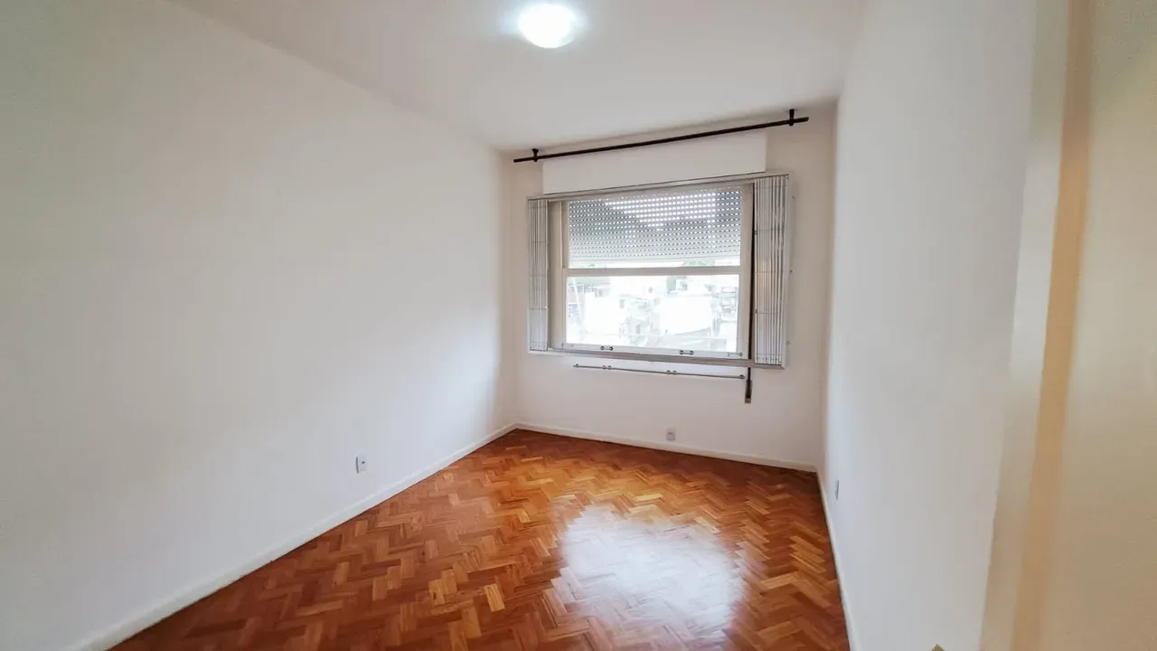 Apartment on the 3rd floor with a walk-in closet — photo 3