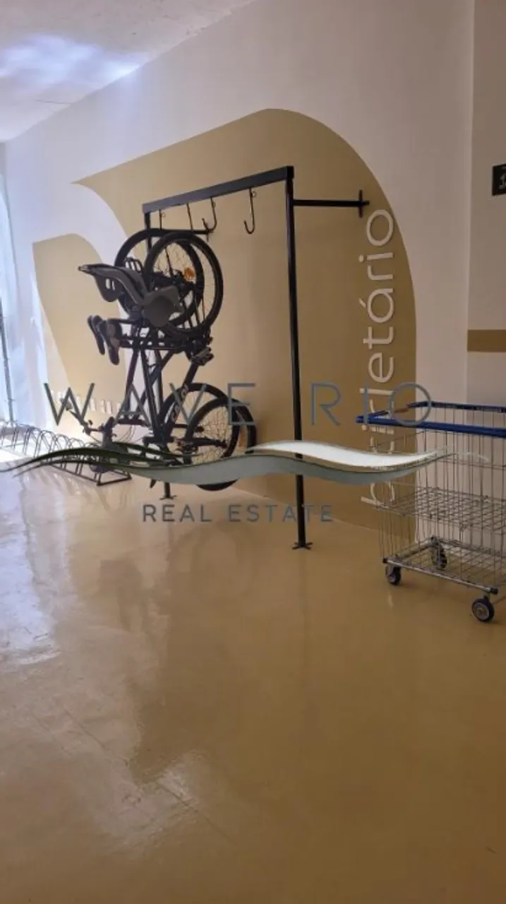 Furnished apartment with 3 bedrooms and 1 parking spot — photo 15