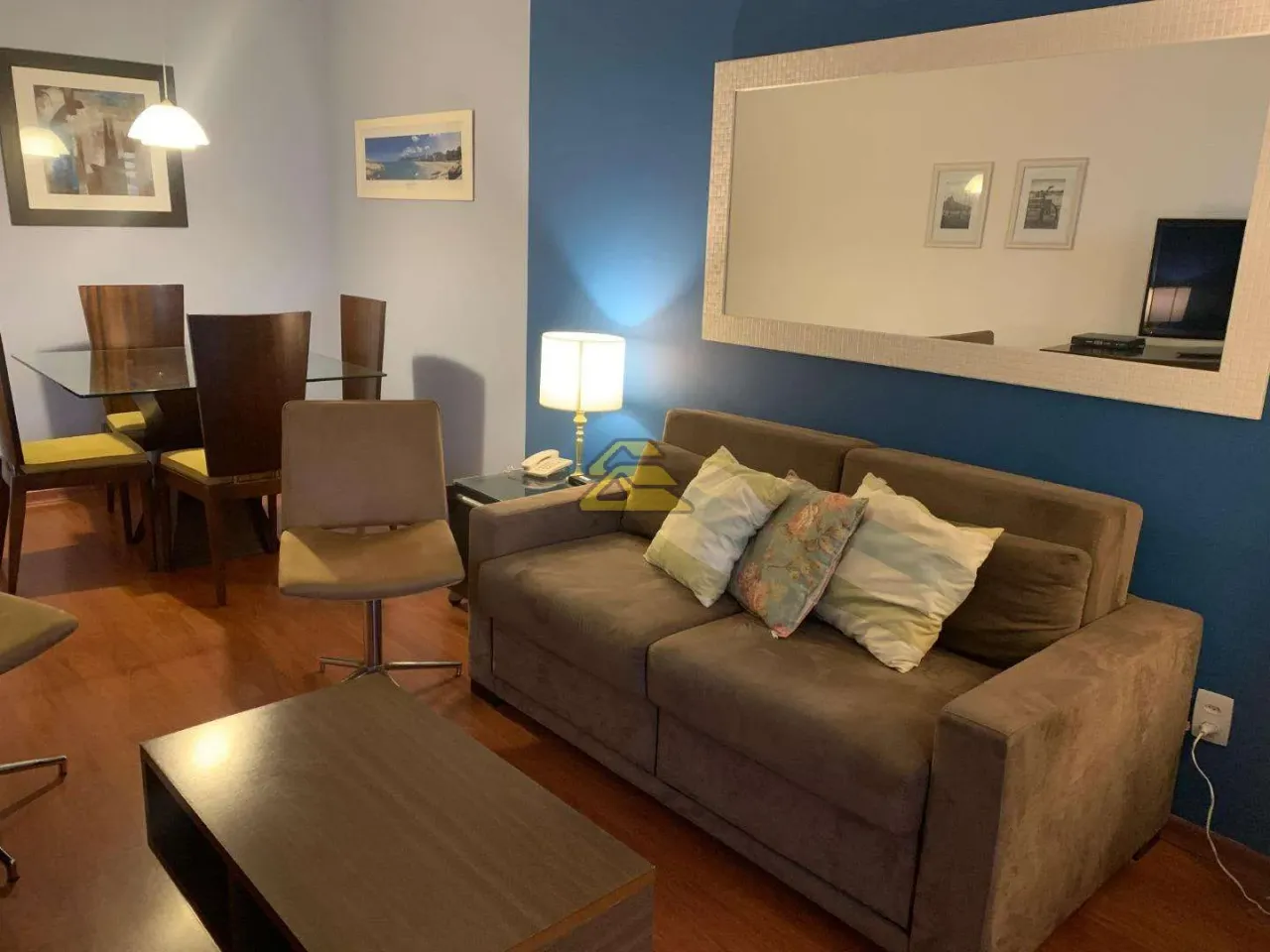 Apartamento de 1 quarto com 1 suíte e 2 banheiros — photo 2