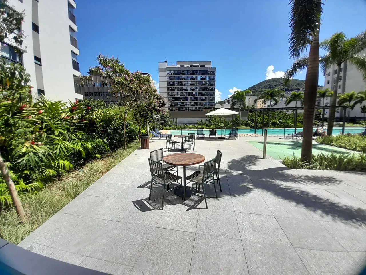 2-bedroom apartment with a water view in Rio de Janeiro — photo 72