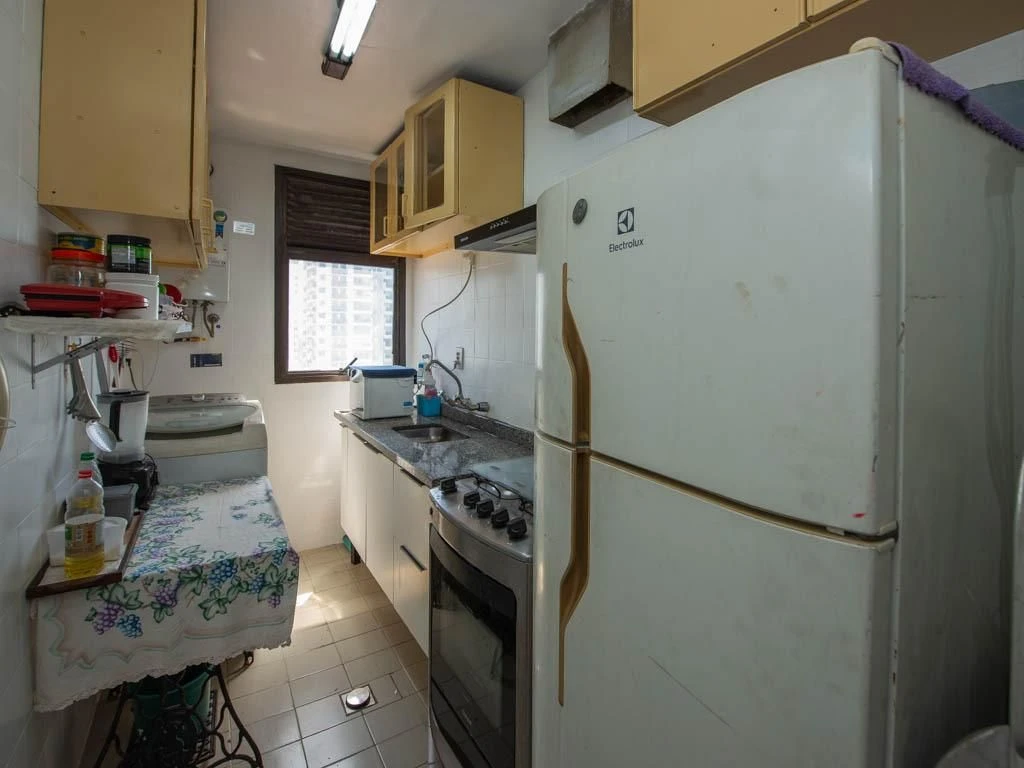 Мебльована квартира з 2 спальнями та балконом — photo 2