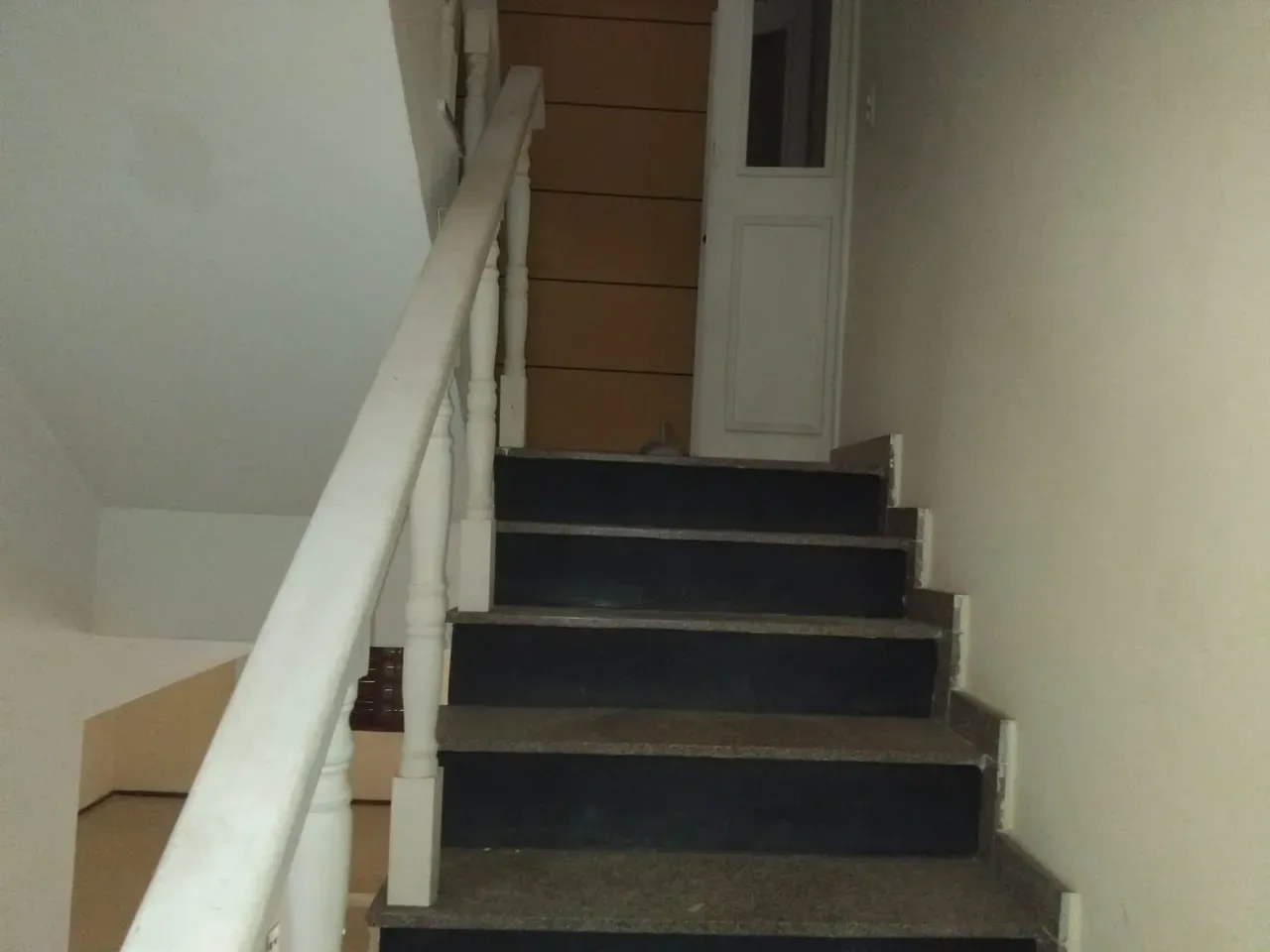 Triplex house with 7 bedrooms and 5 bathrooms — photo 49
