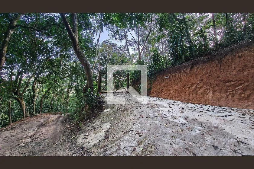 Casa mobiliada com cozinha americana, 3 quartos e jardim — photo 39