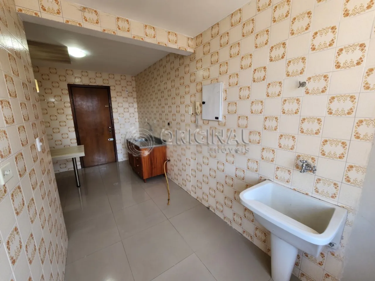 3-bedroom apartment with en-suite and 1 parking spot — photo 8