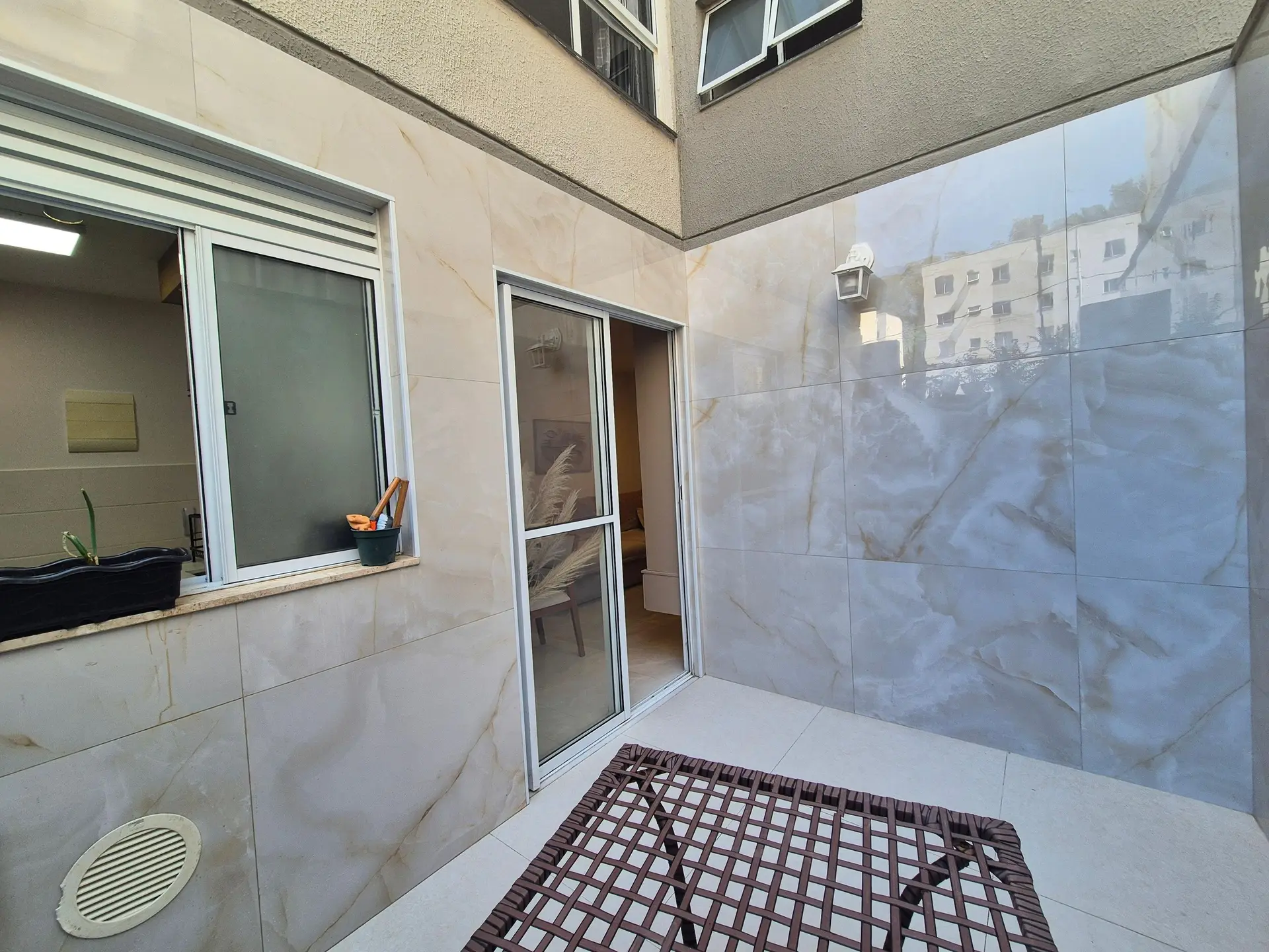Apartamento mobiliado com 2 quartos e 1 vaga de garagem — photo 13