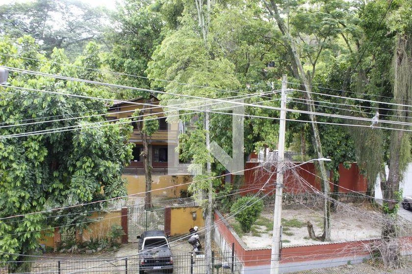 House with a balcony and 6 bedrooms plus 5 parking — photo 18