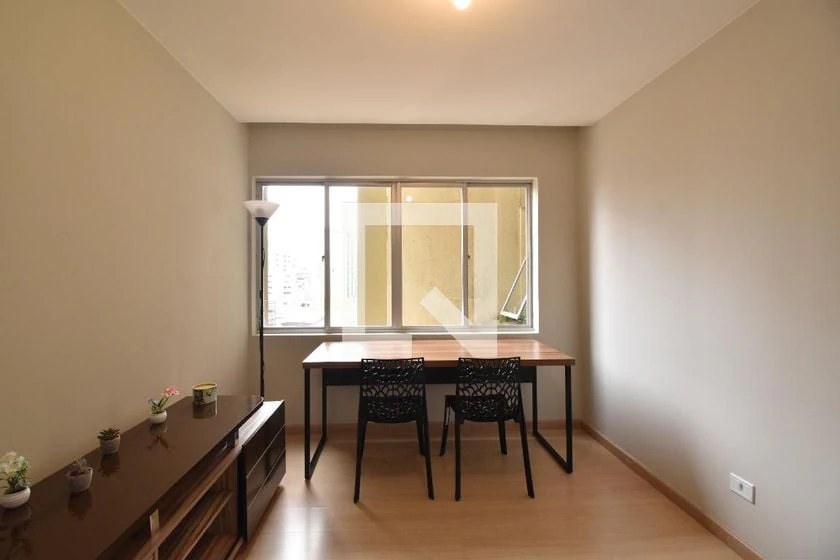 Apartamento de 35 m² com 1 quarto e cozinha separada — photo 3