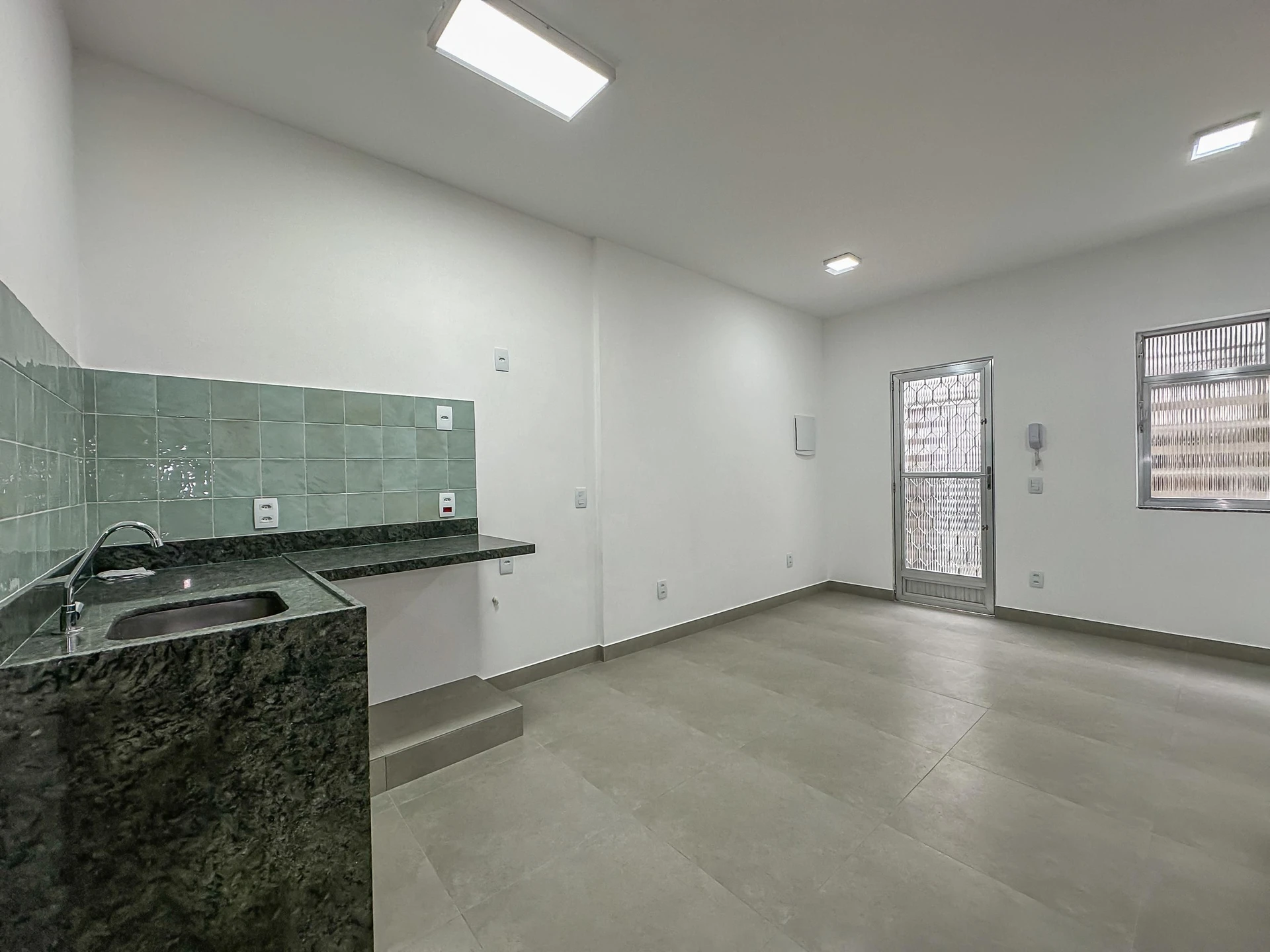 3-bedroom, 80 m² house in Rio de Janeiro — photo 43
