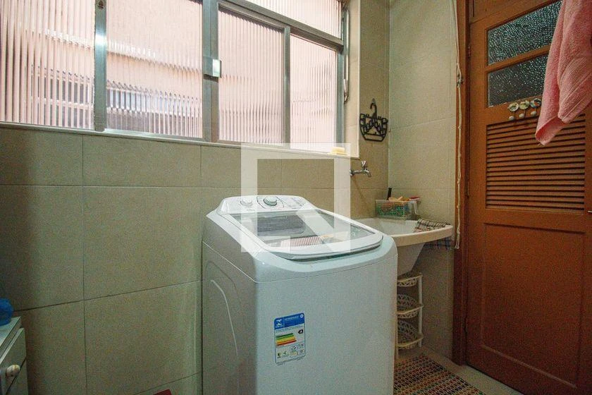 Furnished apartment with a gas stove kitchen — photo 20