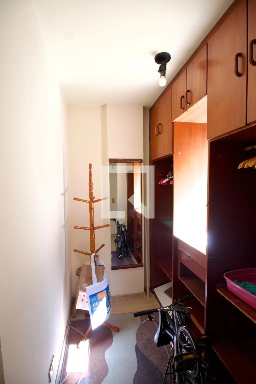 One-bedroom apartment with a washing machine in Curitiba — photo 14
