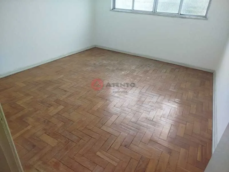 Apartamento com piso de madeira ou laminado, Vila da Penha — photo 21