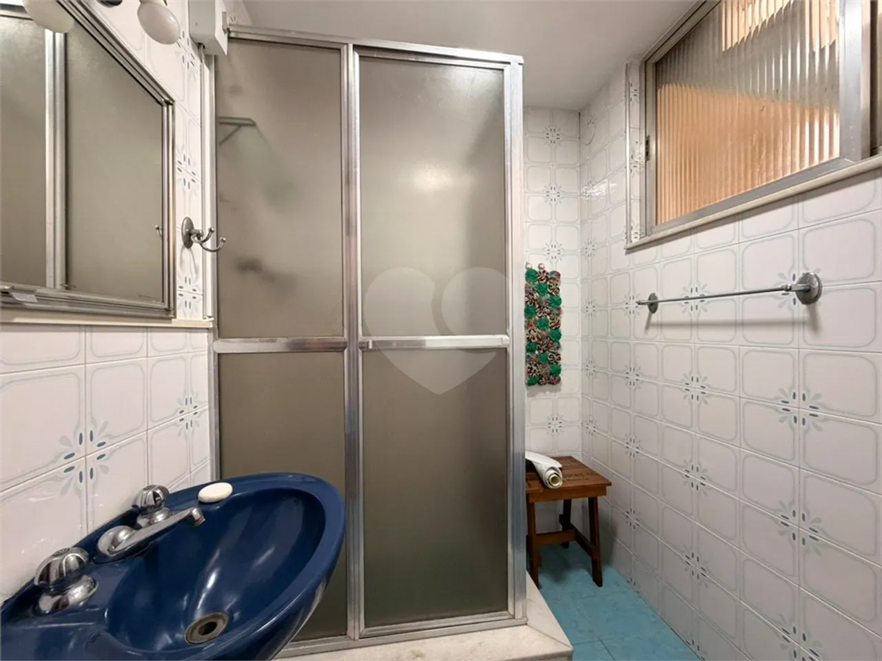 Casa com 5 quartos e 5 banheiros, varanda e janelas amplas — photo 11