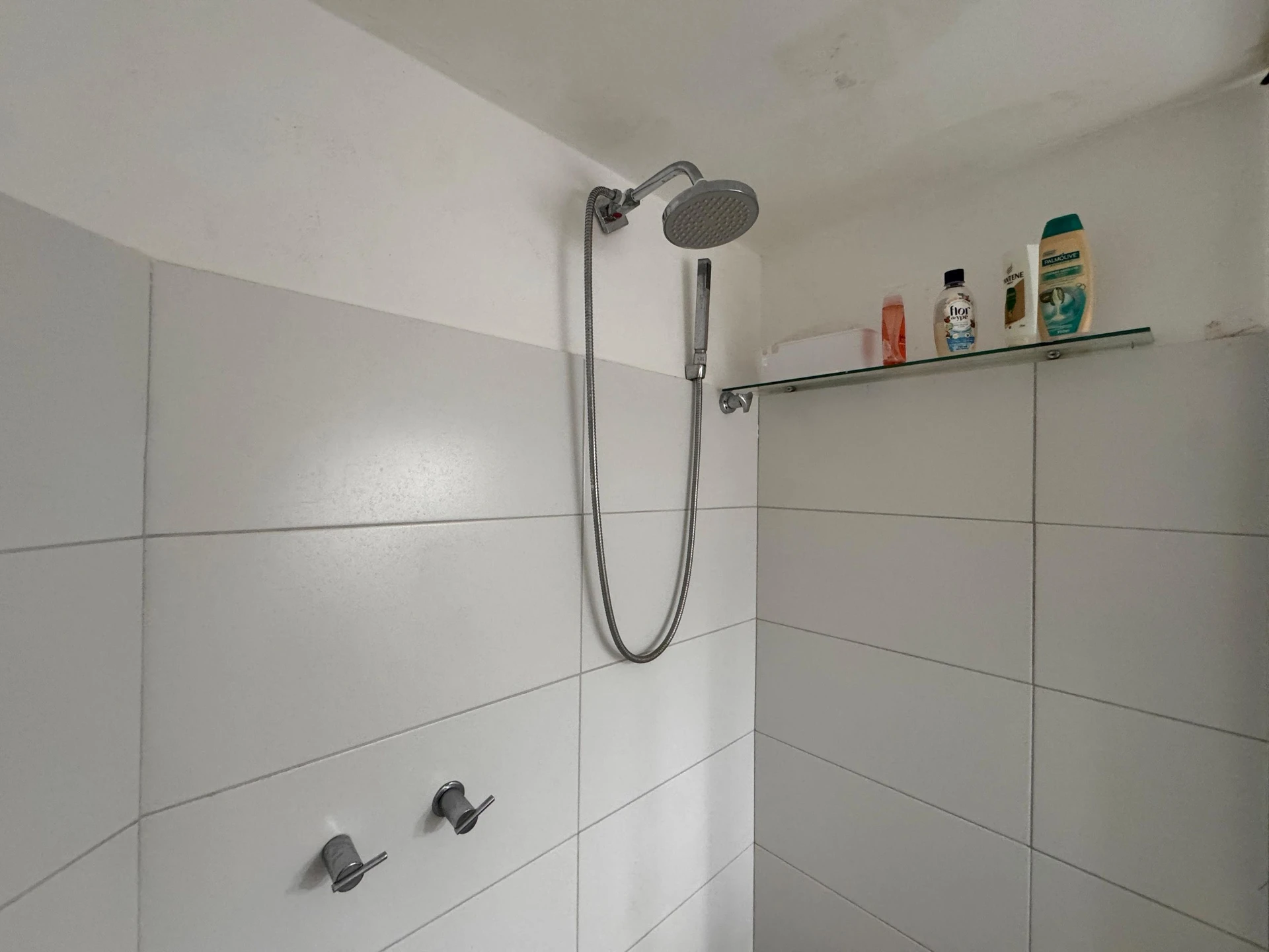 Casa para locação com 3 suítes e jardim privativo — photo 52