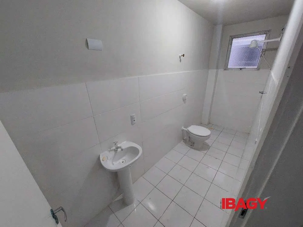 3-bedroom apartment, 1 with its own bathroom, 110 m² — photo 7