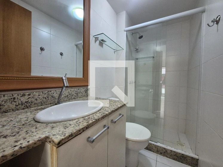 Застеклённый балкон и 3 спальни: квартира 137 м² — photo 20