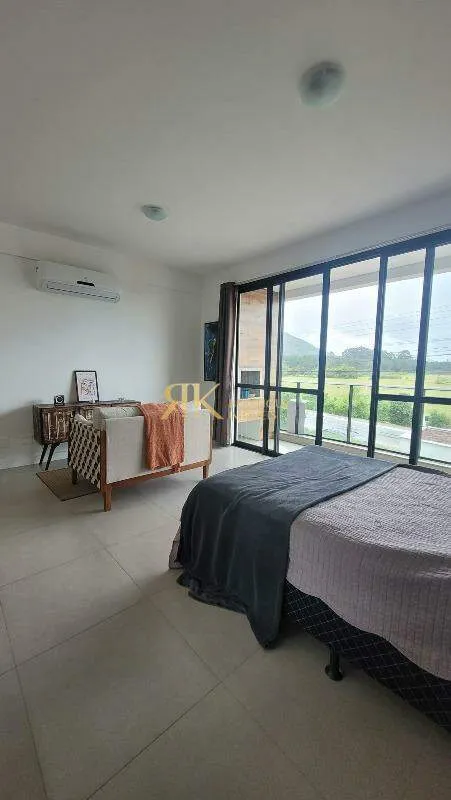 Furnished 48 m² studio with 1 ensuite and 1 parking spot — photo 9