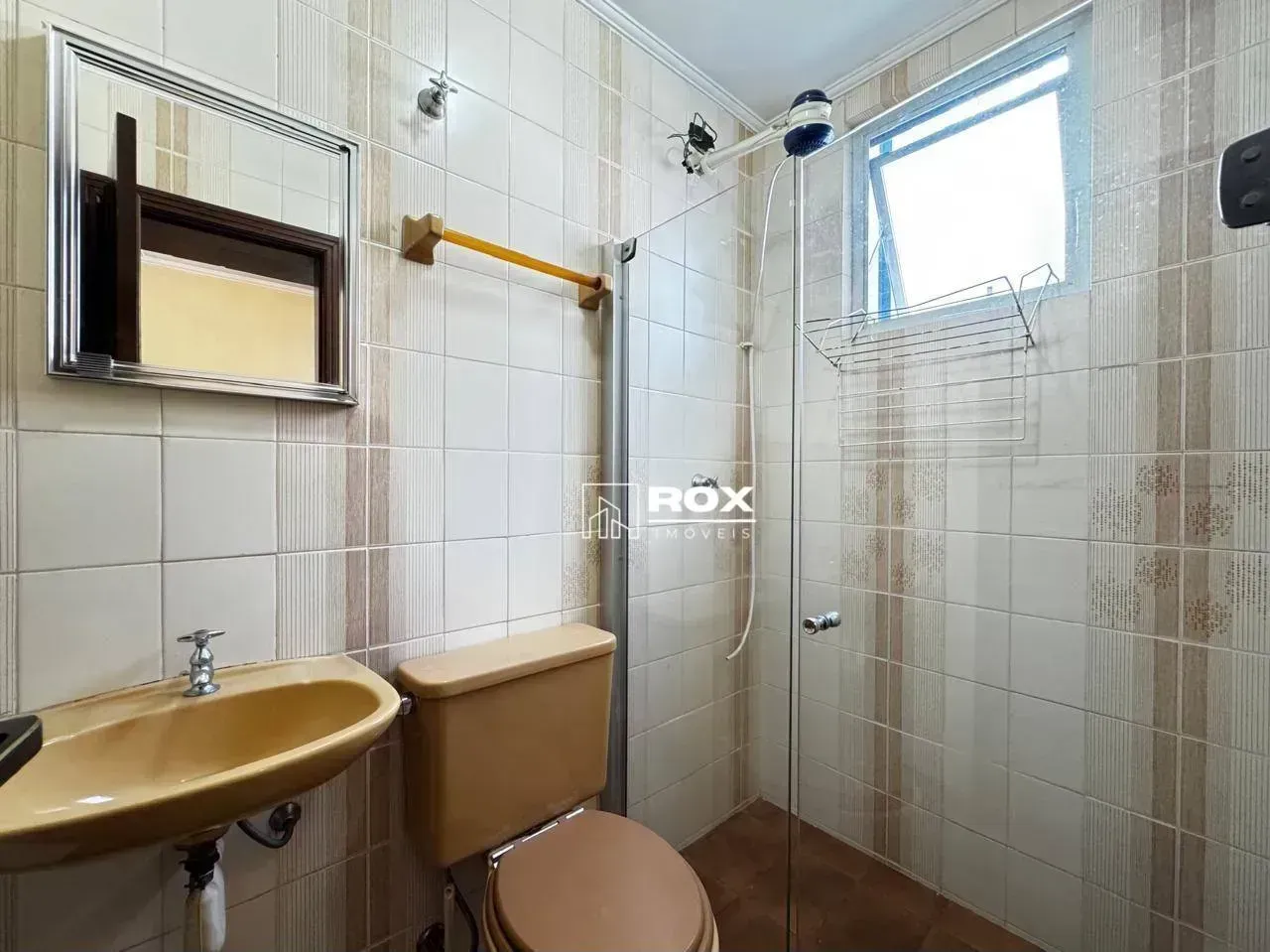 250 m² apartment with 3 bedrooms and a gas stove — photo 21
