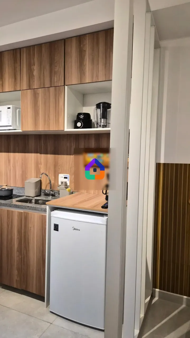 Studio apartment with built-ins and 1 bathroom — photo 2