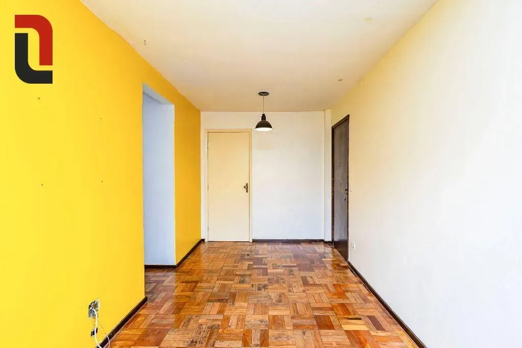 Unfurnished 2-bedroom apartment with 53 m² — photo 2