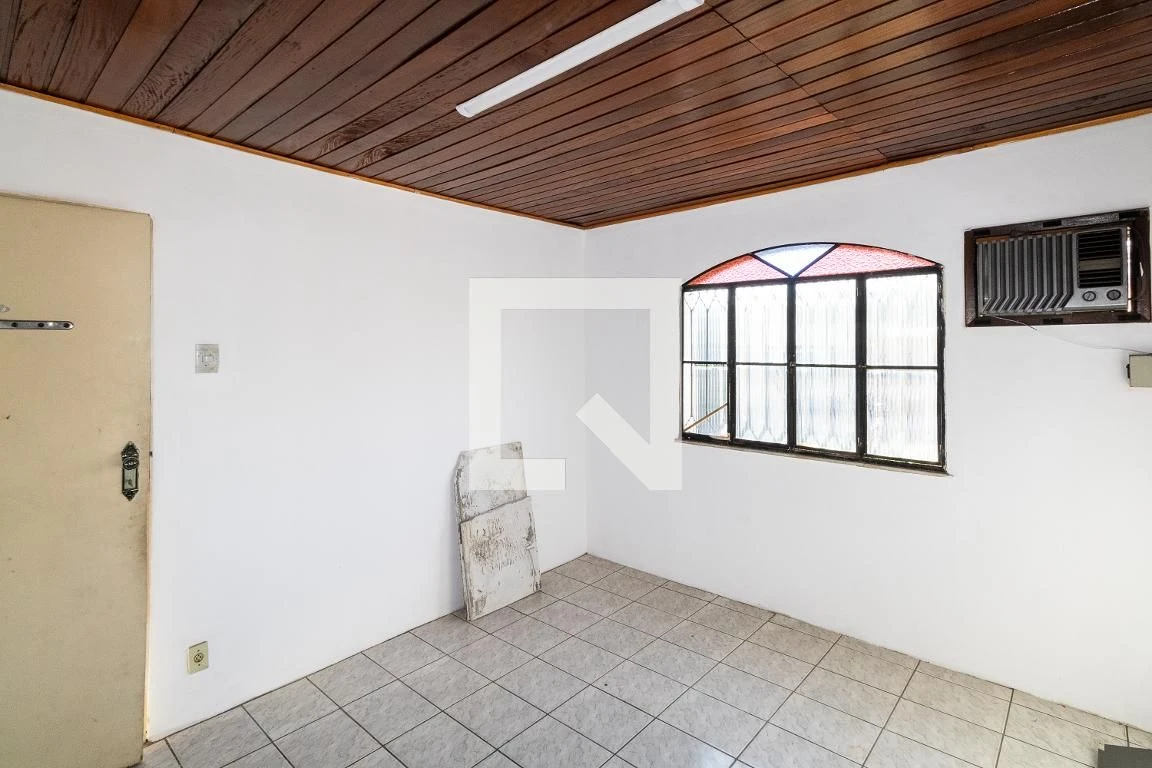 3-bedroom apartment with a separate gas-stove kitchen — photo 11
