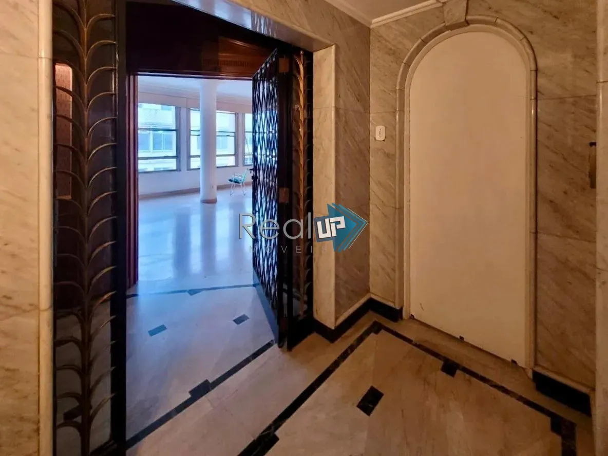 Apartamento para locação com 5 dormitórios e janelas do chão ao teto — photo 20