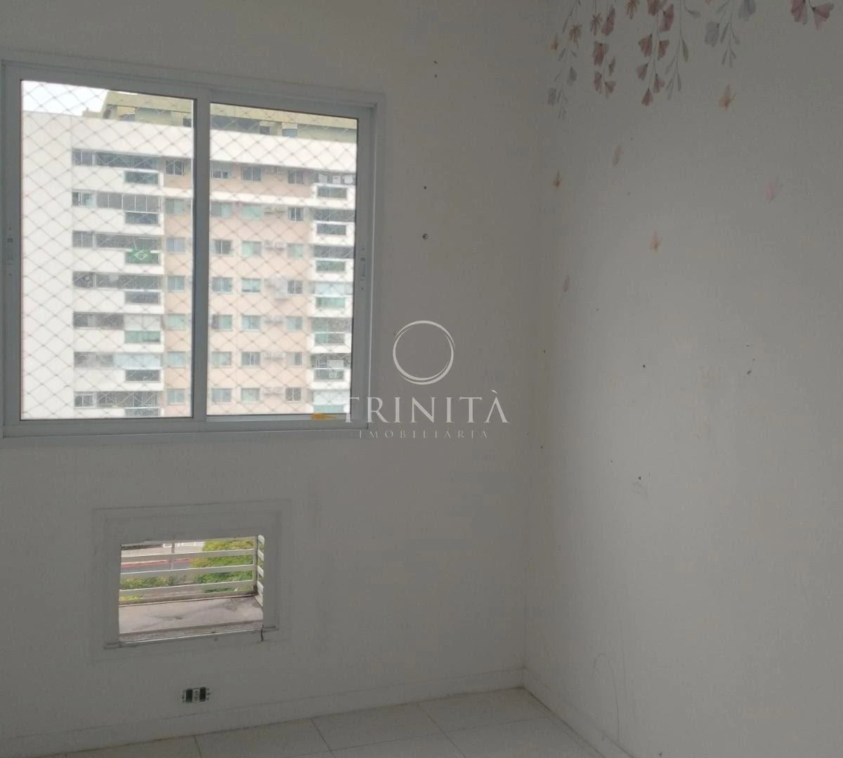 Furnished apartment, 74 m², with a home office