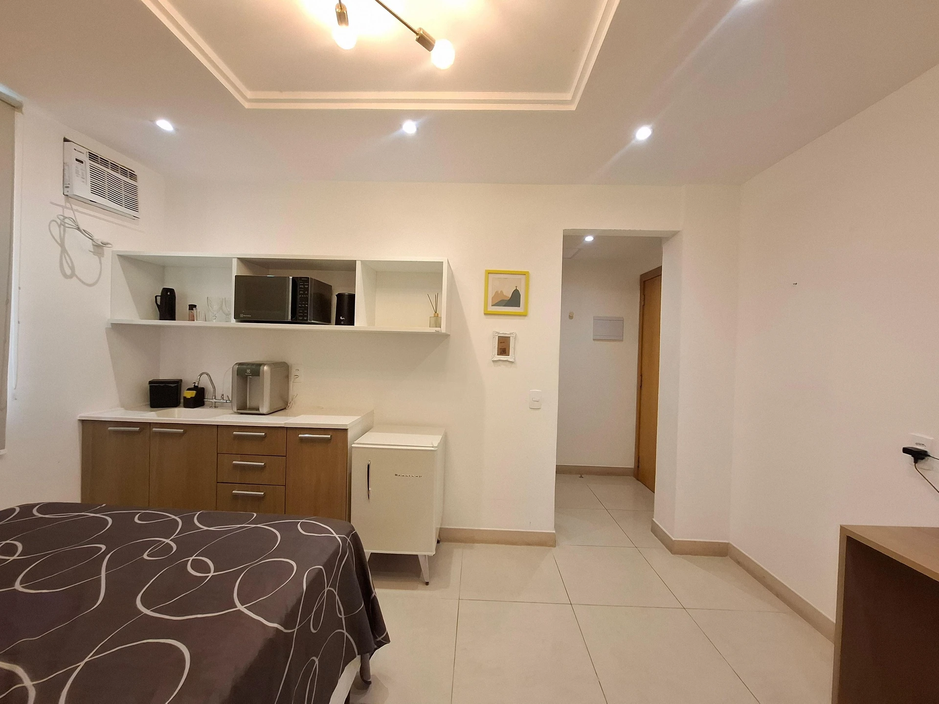 1-bedroom apartment with en-suite and no parking — photo 2