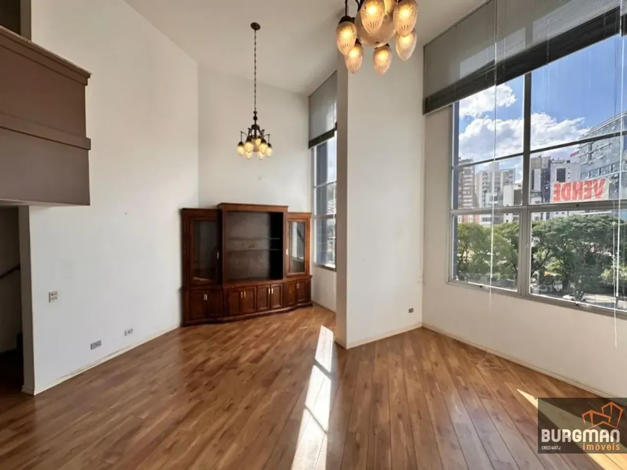Cobertura duplex de 4 quartos com 5 banheiros e 3 vagas — photo 2