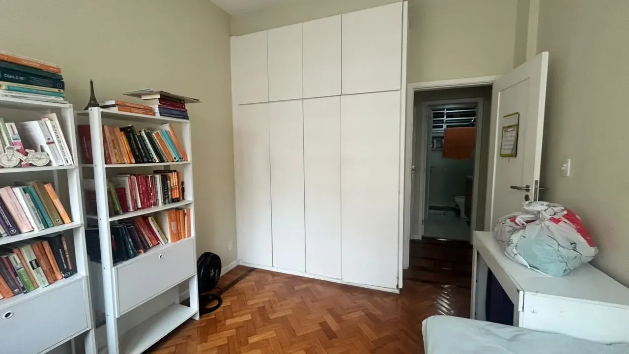 108 m² apartment with a washing machine and a home office — photo 5