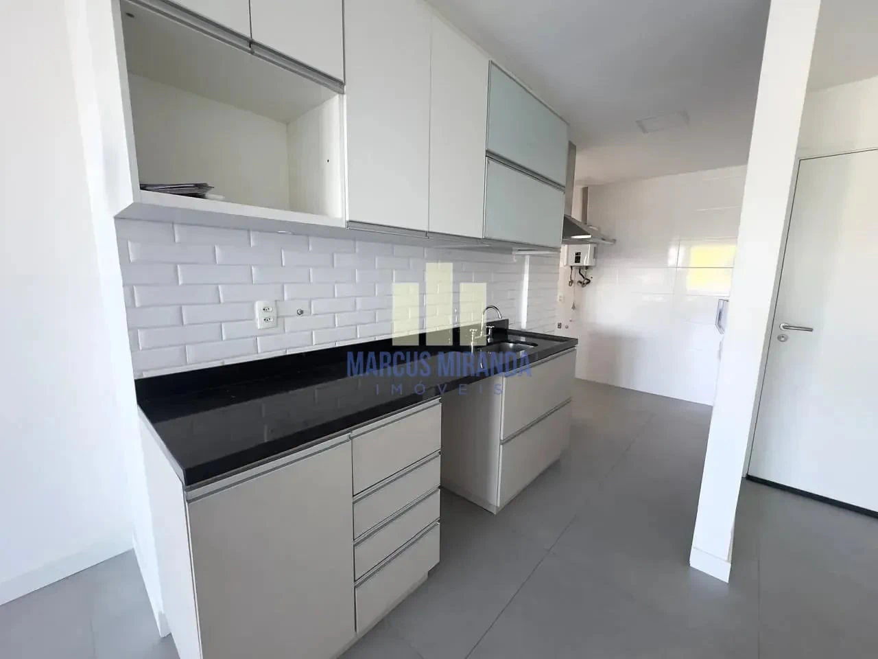 Apartamento, 83 m², com máquina de lavar