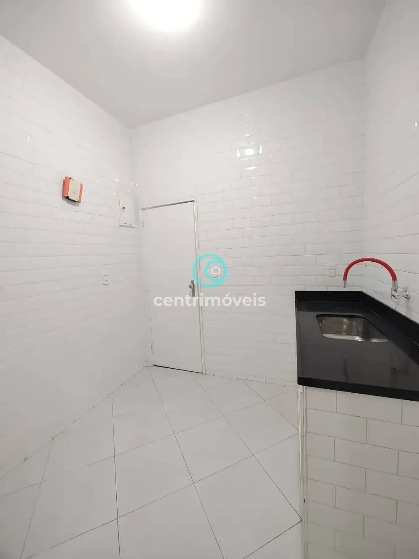 1-bedroom apartment with 2 bathrooms and no parking — photo 23