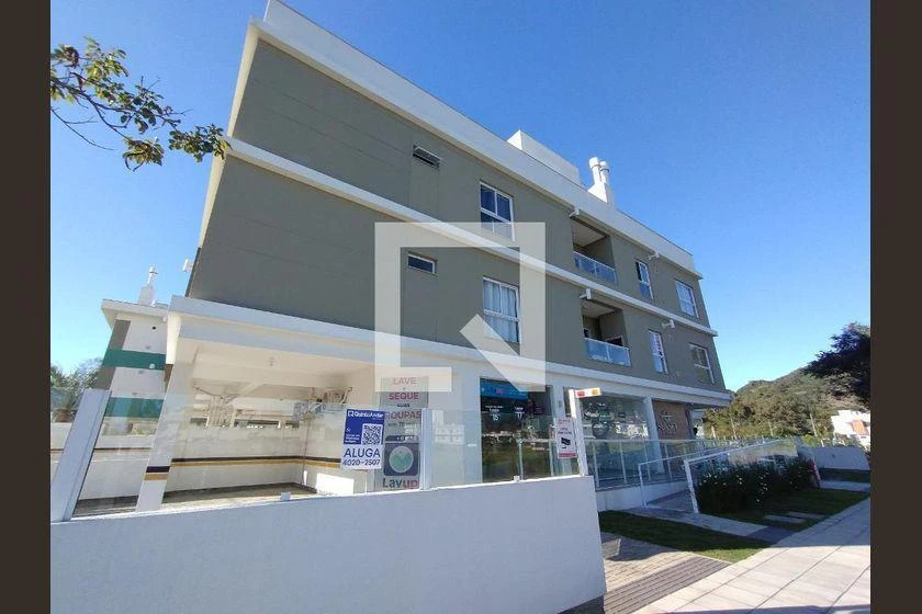 Mountain view in a one-bedroom apartment, 37 m² — photo 20