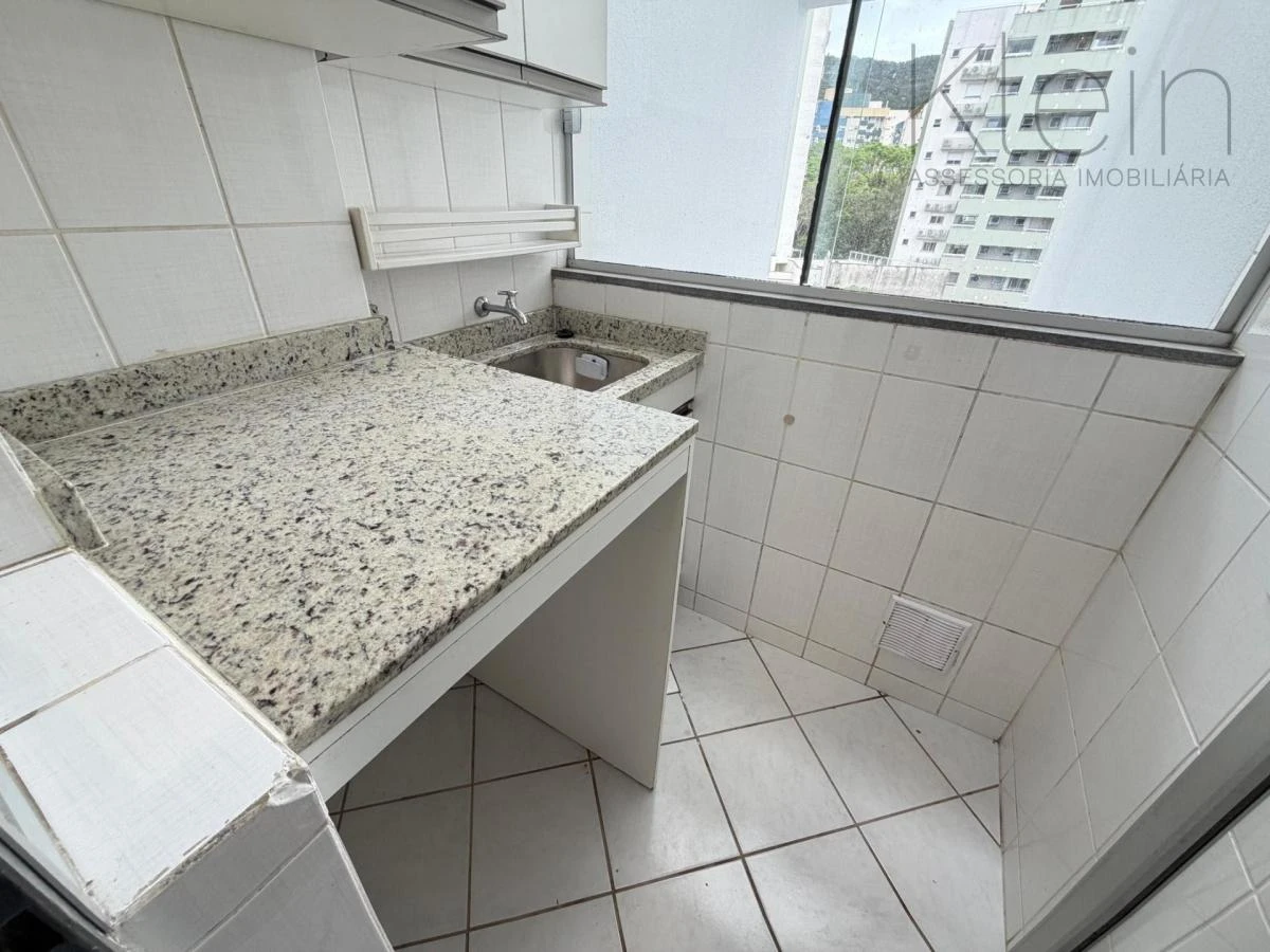 Glass-enclosed balcony in a 3-bedroom apartment, 75 m² — photo 20