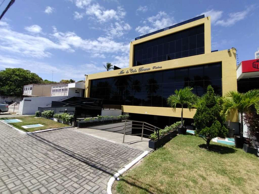 44 m² apartment with open-plan living and 1 bedroom — photo 4