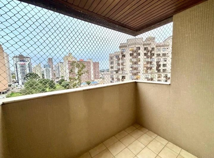 Apartamento de 3 quartos com suíte e 131 m² — photo 5