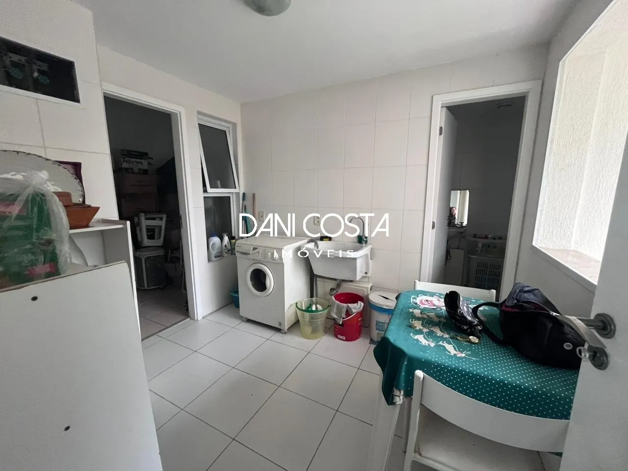 4-bedroom apartment with 227 m² and 3 parking spaces — photo 18