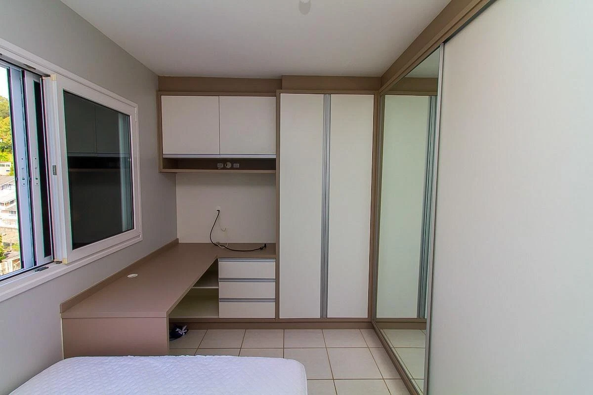Departamento con balcón gourmet en Florianópolis — photo 13