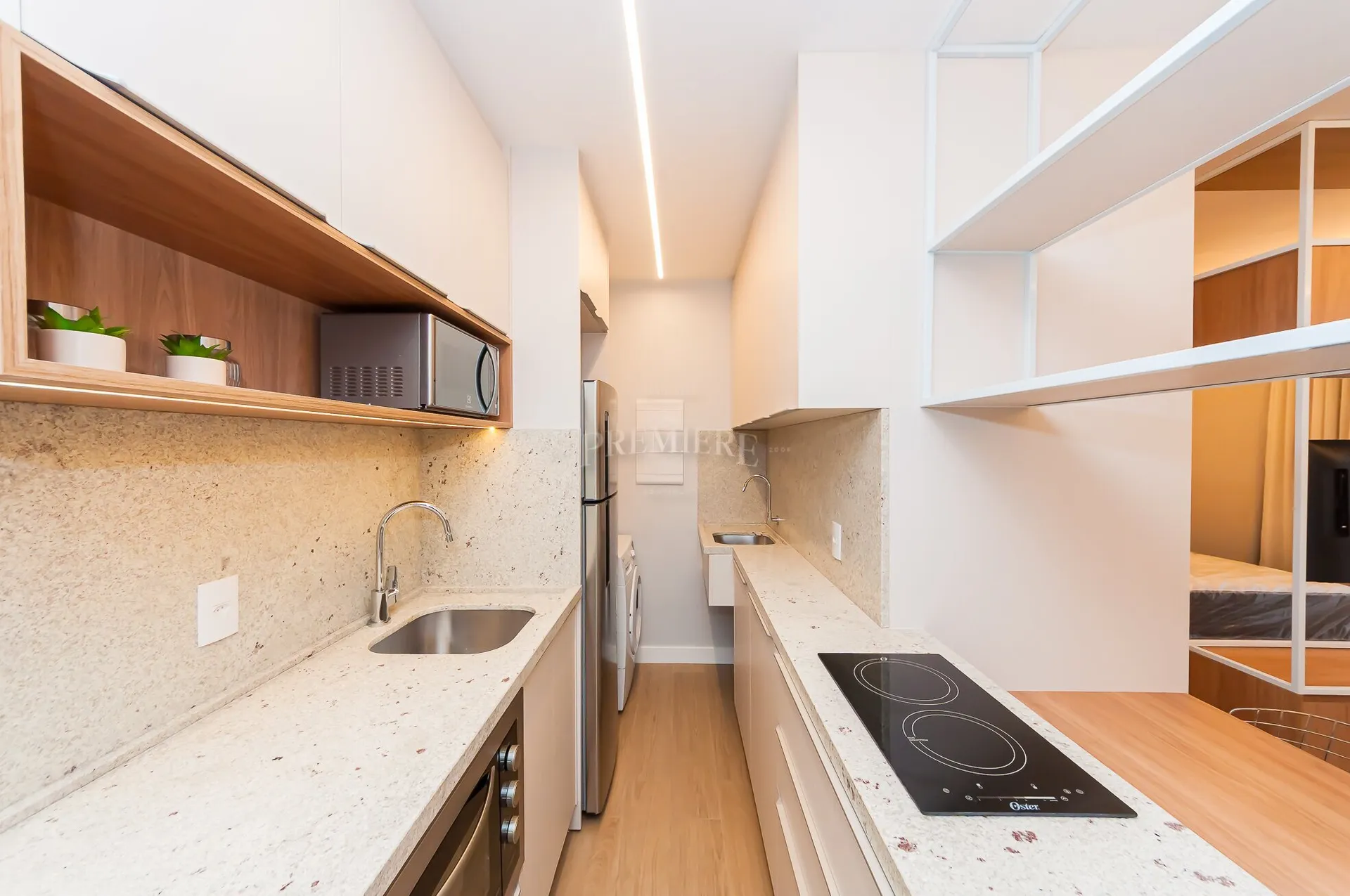 Furnished 85 m² apartment with 1-bedroom suite — photo 19