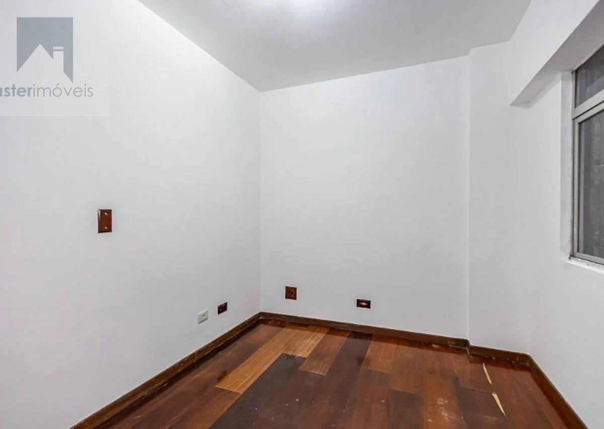 Квартира з 2 спальнями та пральною машиною — photo 12