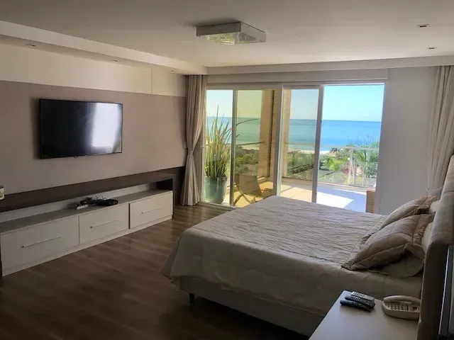 House with 6 en-suite bedrooms and 1372 m² — photo 3