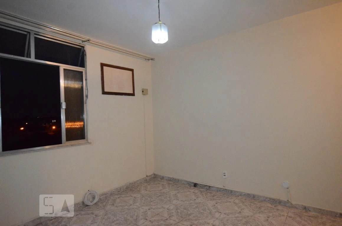 2-bedroom apartment in a building with a gym — photo 30